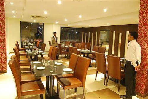 Hotel Vinayaga By Poppys ,Kumbakonam Exterior foto